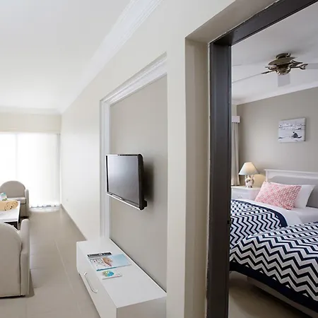 Paloma Marina - Adult Only