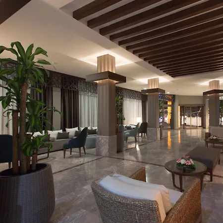 فندق Paloma Marina - Adult Only كوشاداسيه